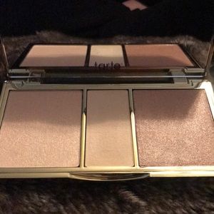 SOLD Tarte Skin Twinkle Highlighting Palette